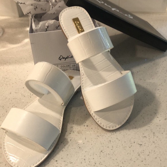 LAST ONE! NIB Double strap sandals - Picture 2 of 6